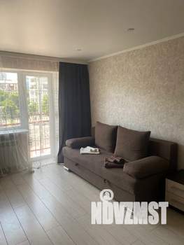 1-к квартира, посуточно, 35м2, 3/5 этаж