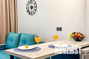 1-к квартира, посуточно, 42м2, 13/18 этаж