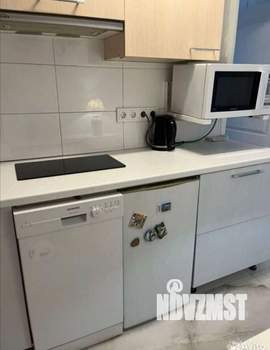 1-к квартира, посуточно, 35м2, 2/16 этаж