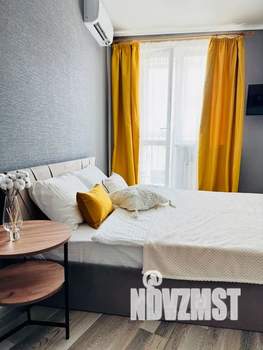 1-к квартира, посуточно, 35м2, 15/21 этаж