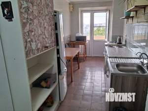 5-к квартира, на длительный срок, 108м2, 3/9 этаж