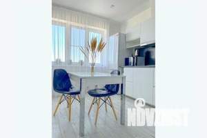 1-к квартира, посуточно, 44м2, 8/17 этаж