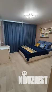 1-к квартира, посуточно, 38м2, 13/16 этаж