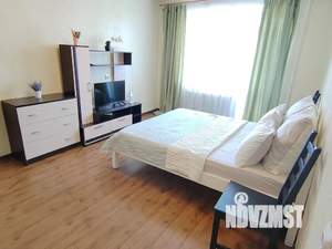 1-к квартира, посуточно, 40м2, 4/9 этаж