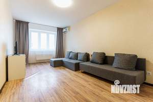 2-к квартира, посуточно, 61м2, 1/1 этаж