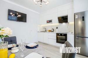 1-к квартира, посуточно, 47м2, 1/1 этаж