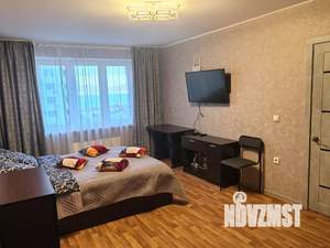 1-к квартира, посуточно, 38м2, 7/16 этаж