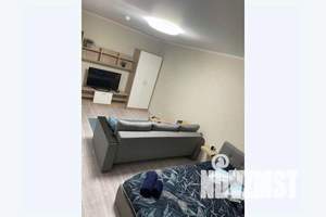 1-к квартира, посуточно, 40м2, 9/16 этаж
