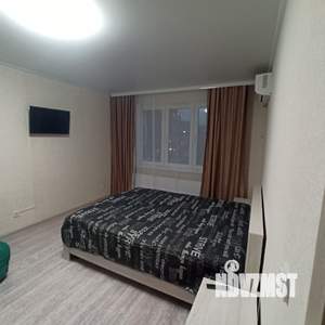 1-к квартира, посуточно, 38м2, 4/16 этаж