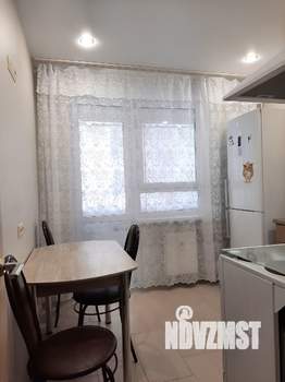 1-к квартира, посуточно, 36м2, 2/10 этаж
