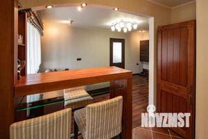 1-к квартира, посуточно, 47м2, 1/1 этаж