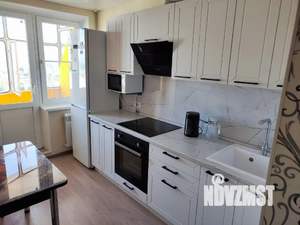 1-к квартира, посуточно, 35м2, 15/16 этаж