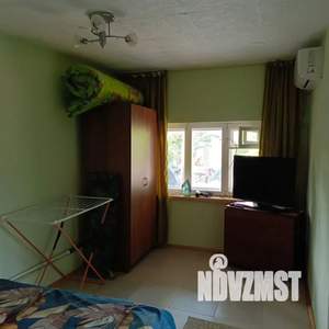 1-к квартира, посуточно, 27м2, 1/2 этаж