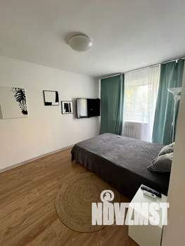 2-к квартира, посуточно, 44м2, 3/5 этаж