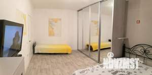 1-к квартира, посуточно, 37м2, 3/10 этаж