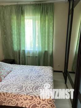 3-к квартира, посуточно, 49м2, 2/2 этаж