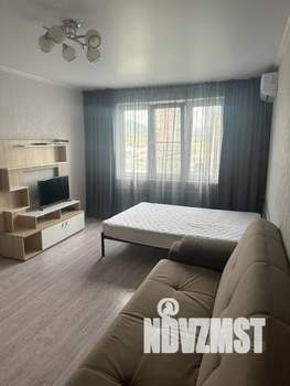 1-к квартира, посуточно, 40м2, 7/16 этаж