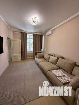 2-к квартира, посуточно, 60м2, 1/5 этаж
