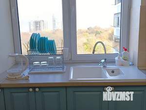 1-к квартира, посуточно, 40м2, 6/10 этаж