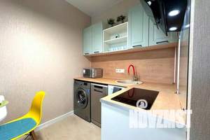 1-к квартира, посуточно, 40м2, 18/21 этаж