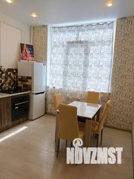 1-к квартира, посуточно, 42м2, 3/5 этаж