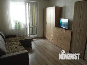 1-к квартира, посуточно, 35м2, 2/10 этаж