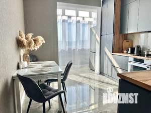 1-к квартира, посуточно, 43м2, 20/21 этаж