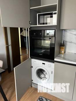 1-к квартира, посуточно, 38м2, 2/16 этаж