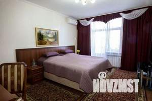 3-к квартира, посуточно, 90м2, 1/1 этаж