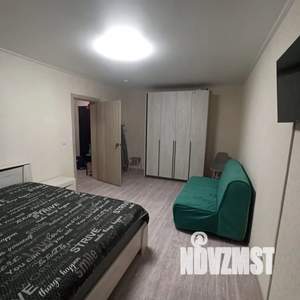 1-к квартира, посуточно, 39м2, 4/16 этаж