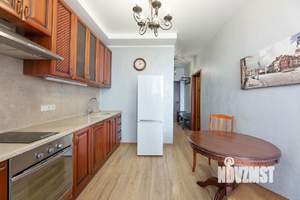 1-к квартира, посуточно, 42м2, 19/20 этаж