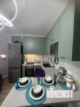 2-к квартира, посуточно, 42м2, 8/23 этаж