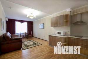 3-к квартира, посуточно, 90м2, 1/1 этаж