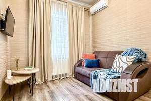1-к квартира, посуточно, 35м2, 6/20 этаж