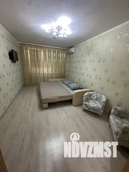 1-к квартира, посуточно, 42м2, 2/16 этаж