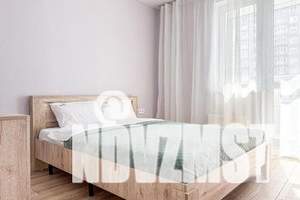 1-к квартира, посуточно, 40м2, 8/24 этаж