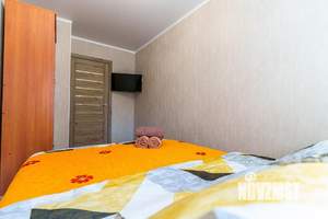 2-к квартира, посуточно, 42м2, 1/1 этаж