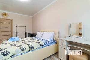 1-к квартира, посуточно, 44м2, 1/1 этаж