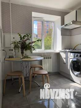 2-к квартира, посуточно, 44м2, 3/5 этаж