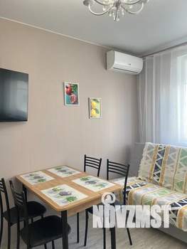 1-к квартира, посуточно, 42м2, 3/8 этаж