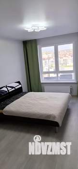 1-к квартира, посуточно, 48м2, 7/24 этаж