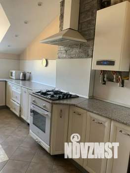 2-к квартира, посуточно, 55м2, 3/3 этаж