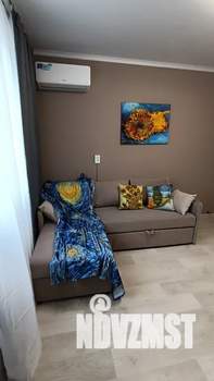 1-к квартира, посуточно, 38м2, 13/16 этаж