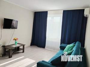 1-к квартира, посуточно, 37м2, 16/16 этаж