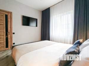 1-к квартира, посуточно, 37м2, 18/20 этаж