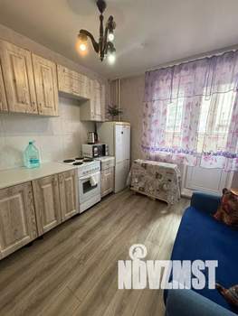 1-к квартира, посуточно, 36м2, 2/20 этаж