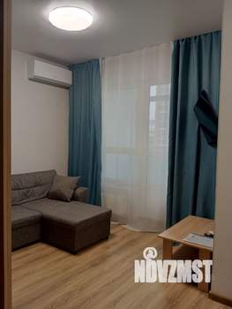 Студия квартира, посуточно, 40м2, 3/16 этаж