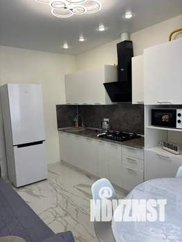 1-к квартира, посуточно, 37м2, 2/8 этаж