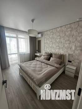 1-к квартира, посуточно, 38м2, 15/25 этаж