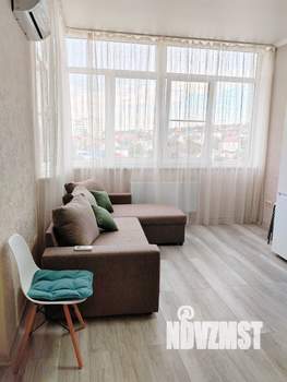 1-к квартира, посуточно, 36м2, 8/20 этаж